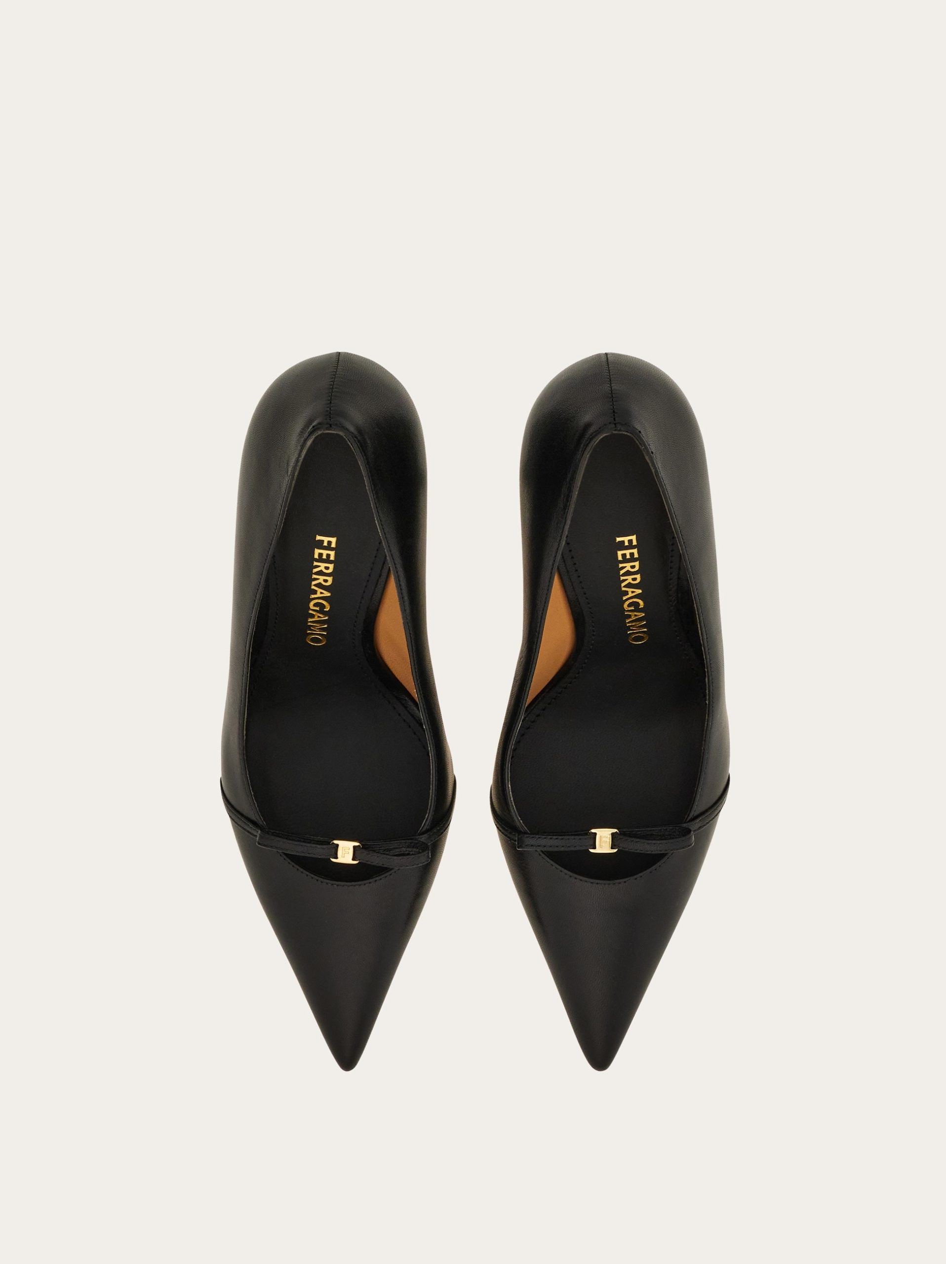 Ferragamo Mini bow pump - Image 4